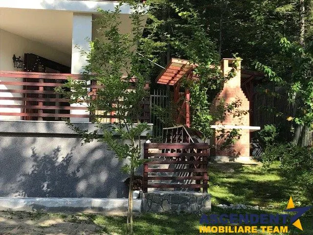 Vila Predeal - foto 1