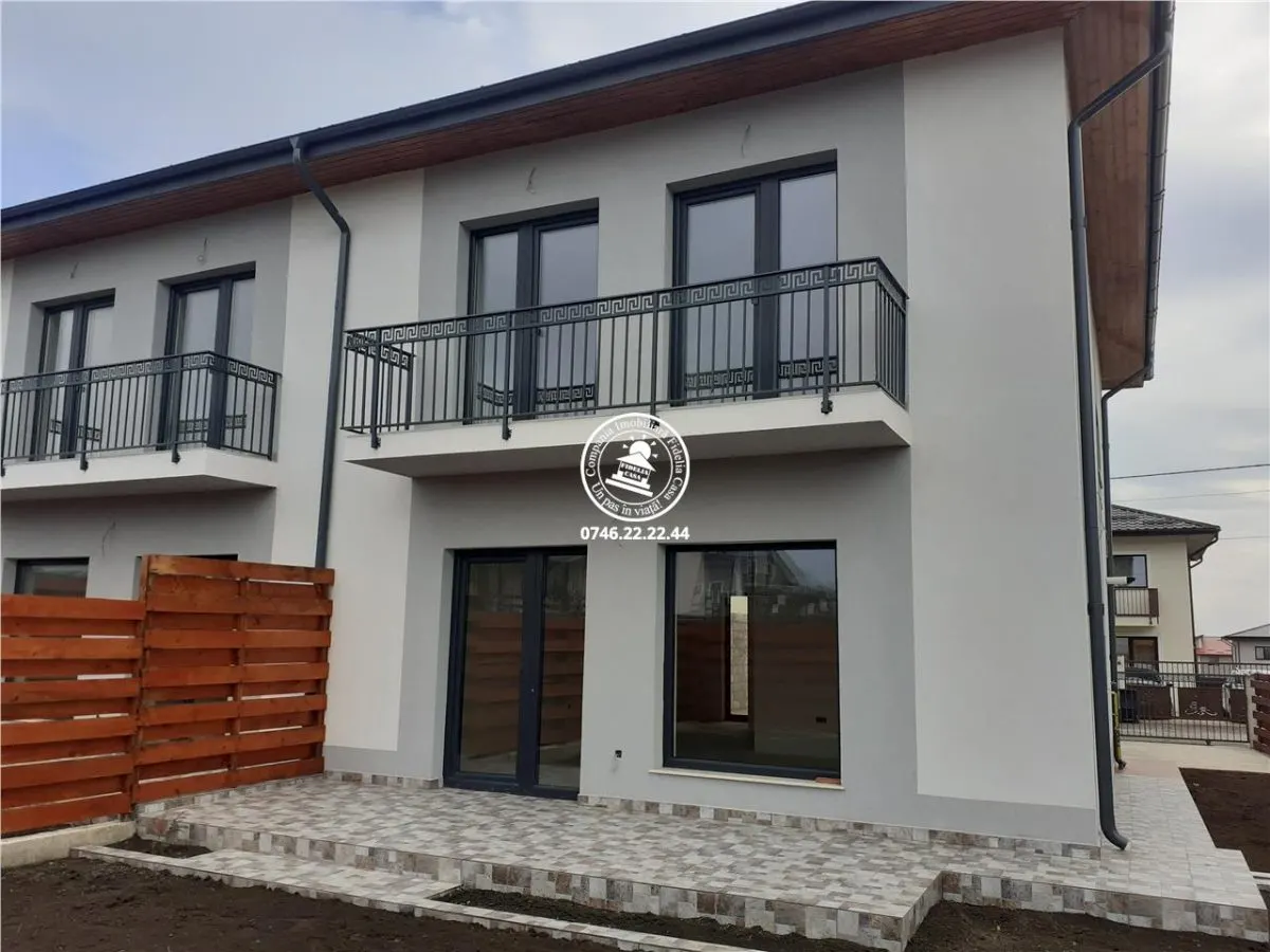 Vila  de vanzare  Valea Lupului, - foto 1