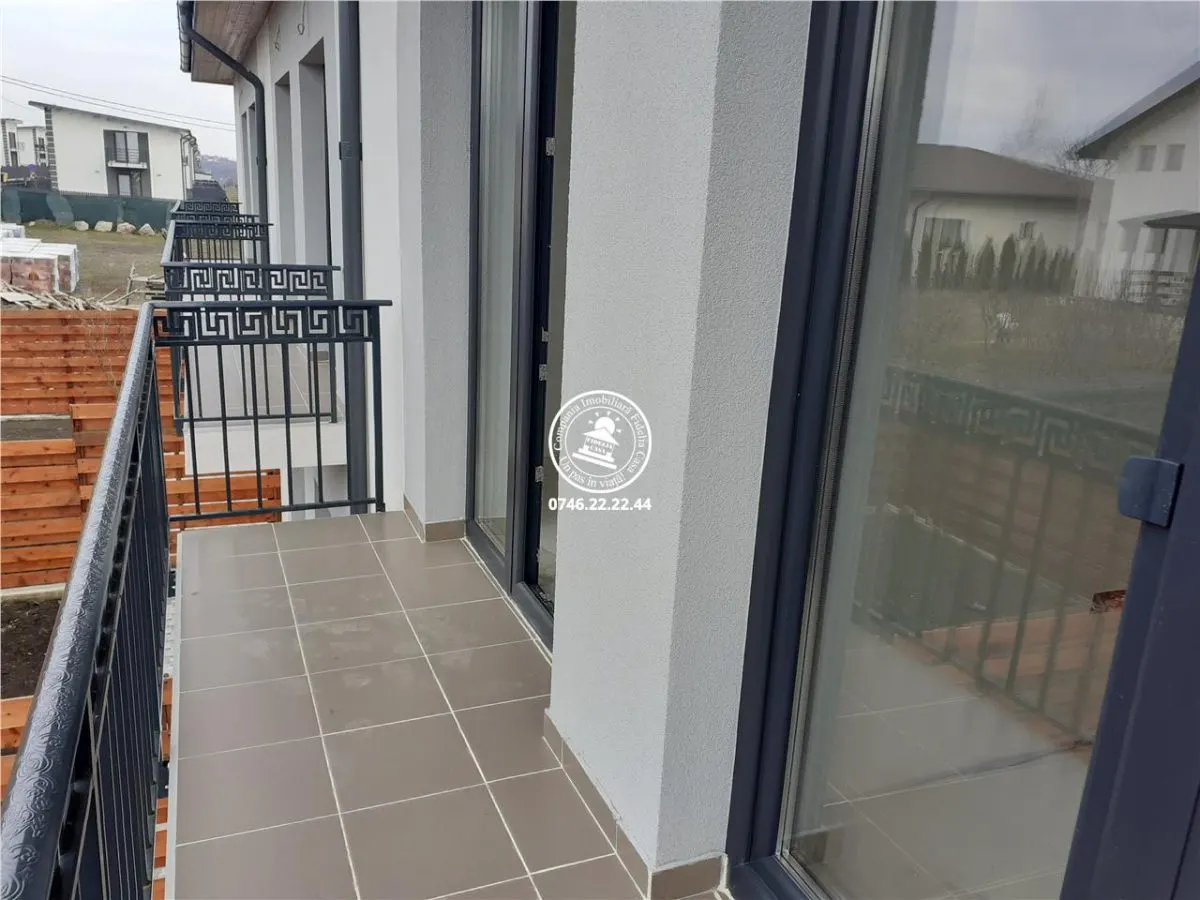 Vila  de vanzare  Valea Lupului, - foto 8