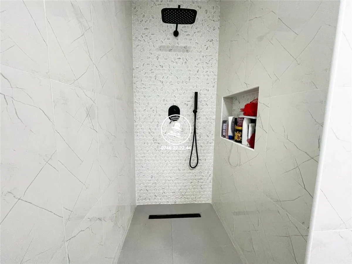 Casa cu 3 camere, 400mp, de vanzare in Miroslava-Ciurbesti - foto 11