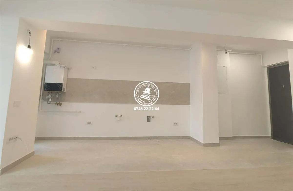 Apartament 1 camera  de vanzare  Centru, - foto 4