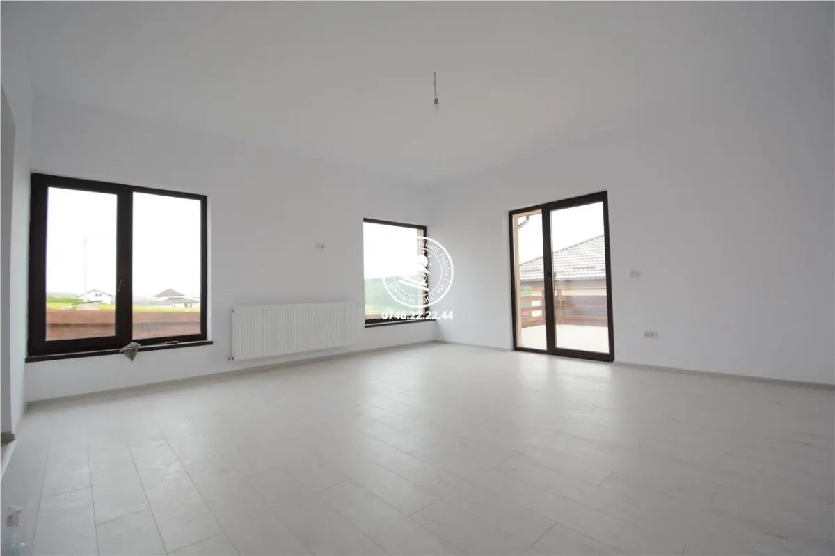 Vila  de vanzare  Valea Lupului, - foto 2
