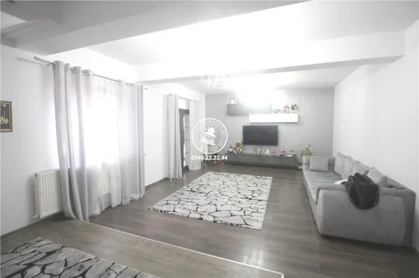 Casă 5 camere Iași - poza 2