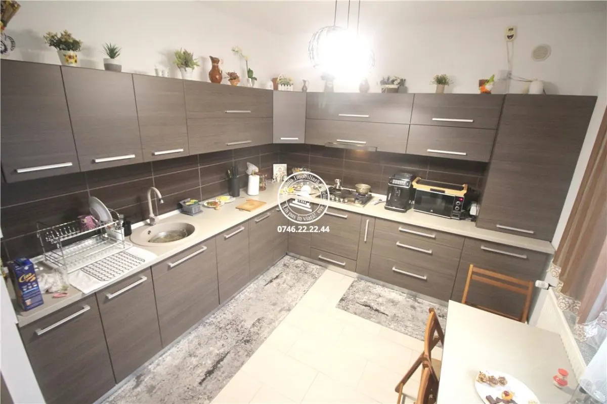 Vila  de vanzare  Miroslava, - foto 5