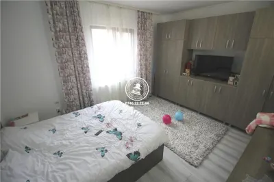 Vila  de vanzare  Miroslava, - foto 8