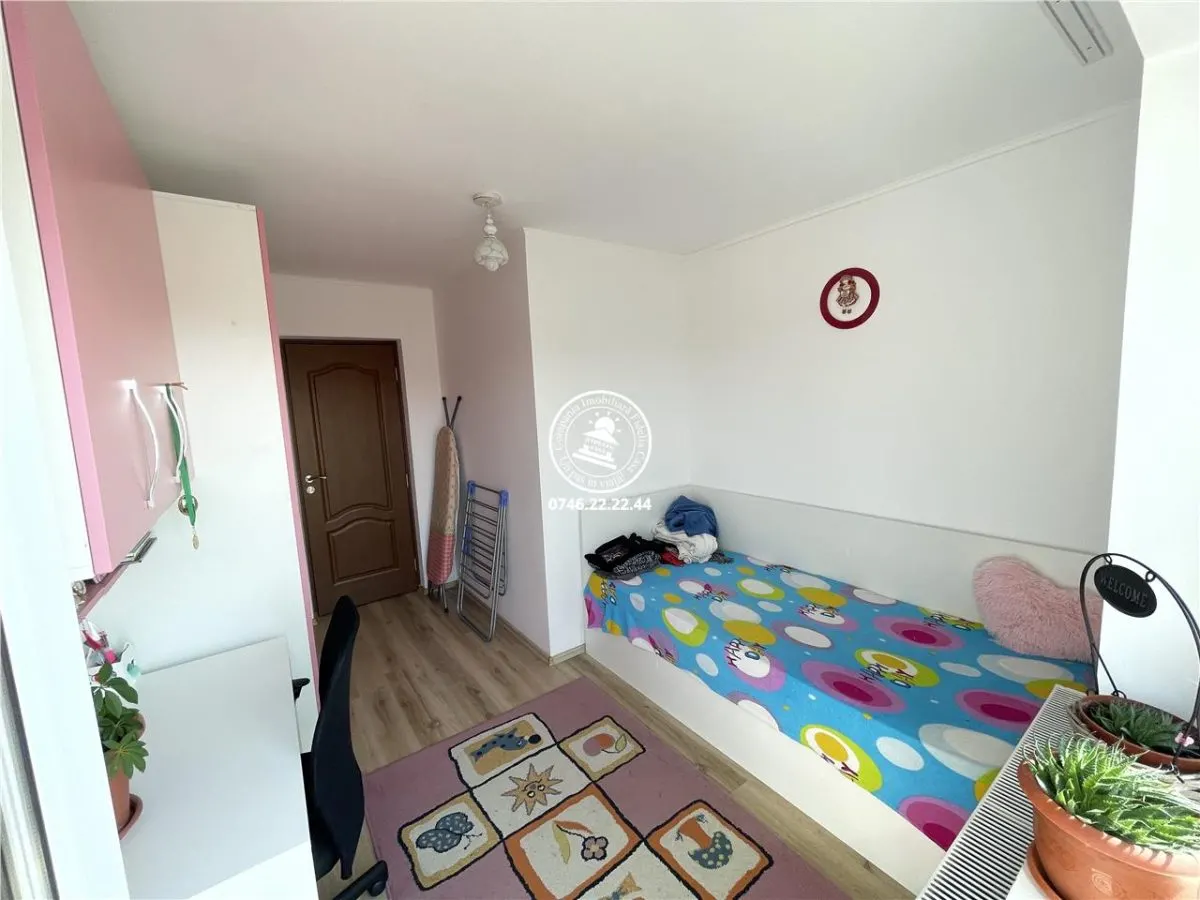 Apartament 5+ camere  de inchiriat  Valea Lupului, - foto 16