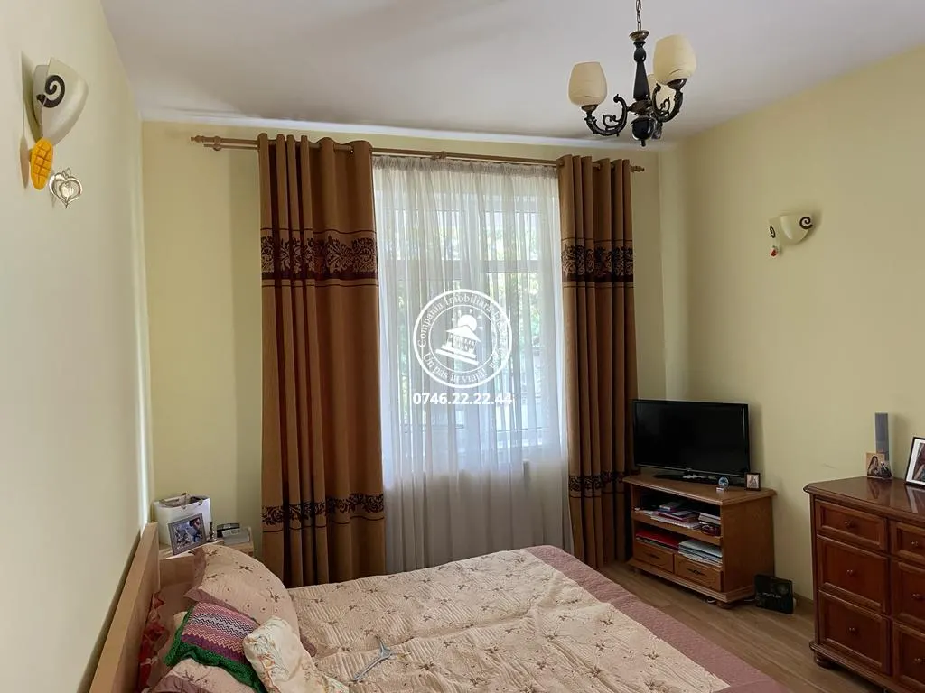 Vila  de vanzare  Sararie, - foto 17