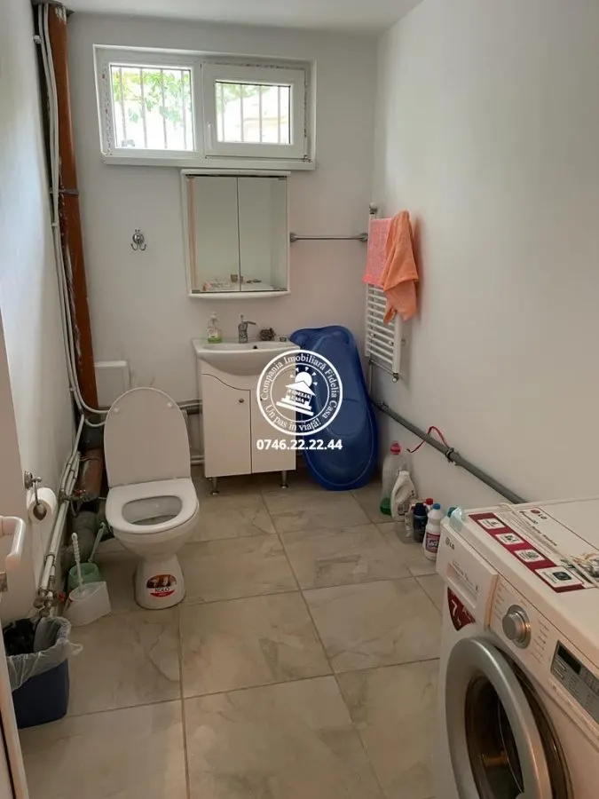 Vila  de vanzare  Sararie, - foto 21