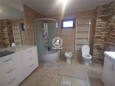 Vila  de vanzare  Galata, - foto 12