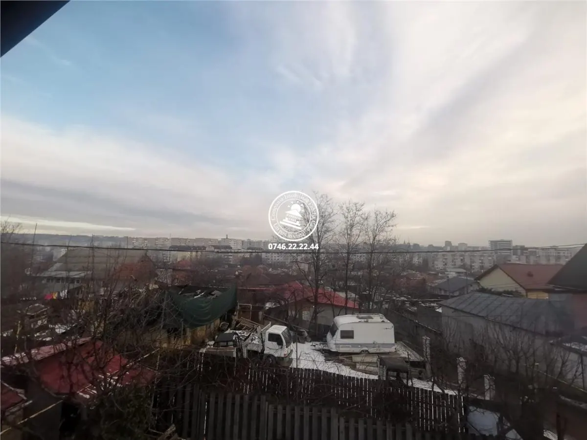 Vila  de vanzare  Galata, - foto 23