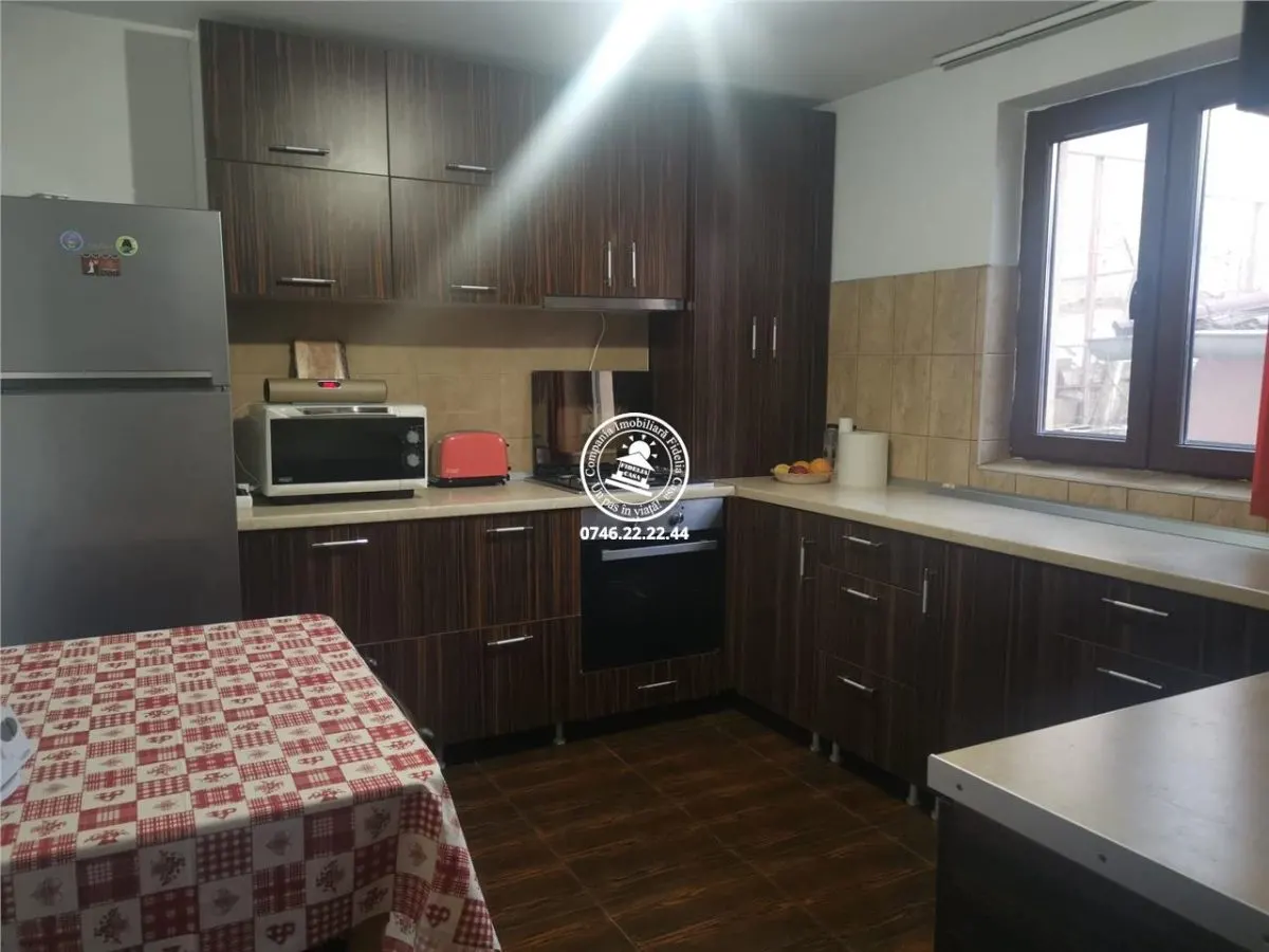 Vila  de vanzare  Galata, - foto 10