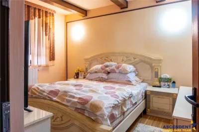 Rezidenta pe design apreciabil, in paleta autenticitatii, Codlea, Brasov - foto 6