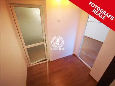 Apartament 4 camere  de vanzare  Bucium, - foto 12