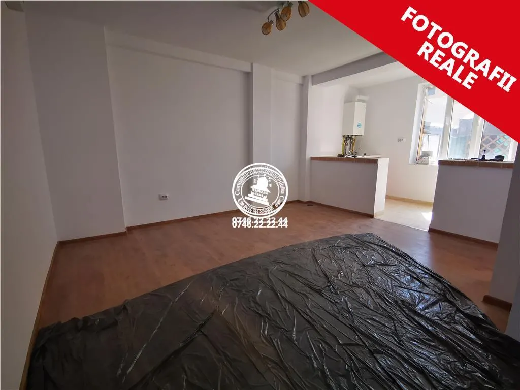 Apartament 4 camere  de vanzare  Bucium, - foto 7