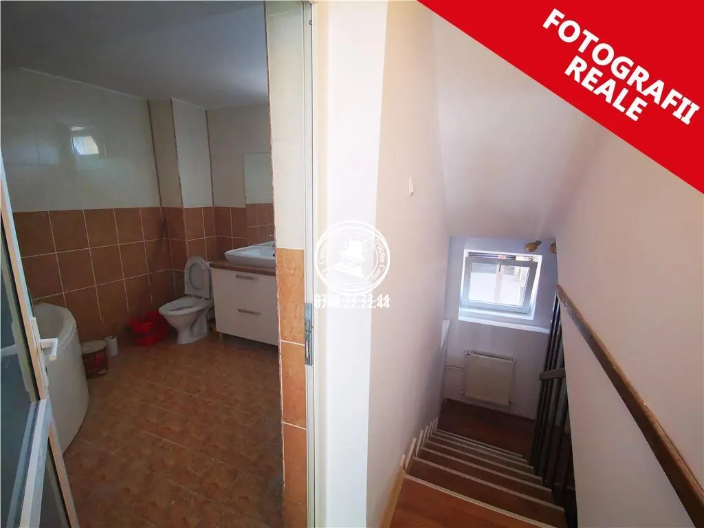 Apartament 4 camere  de vanzare  Bucium, - foto 10