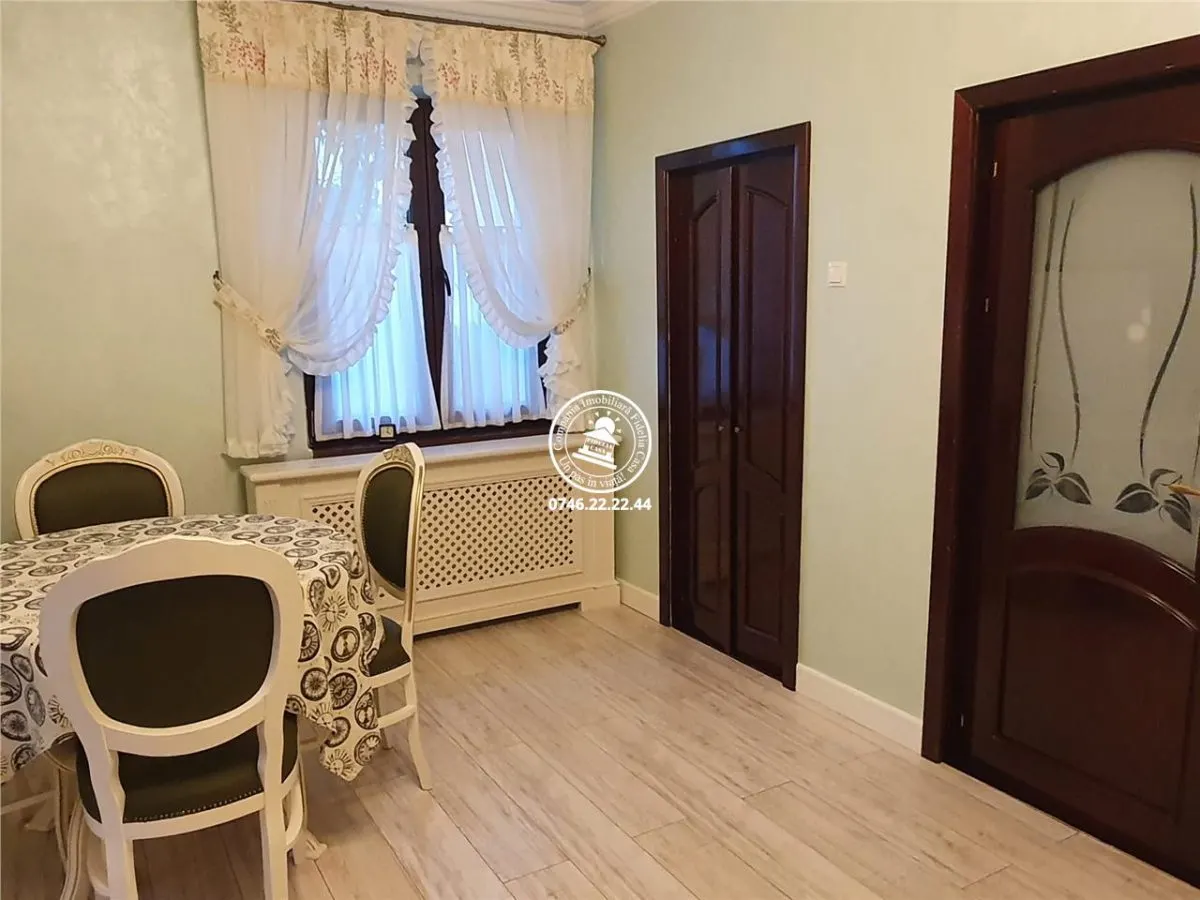 Vila  de vanzare  Canta, - foto 17