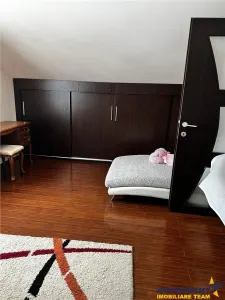 Casa ce imbina eleganta cu functionalitatea, confort pe infrastructura locala - foto 17