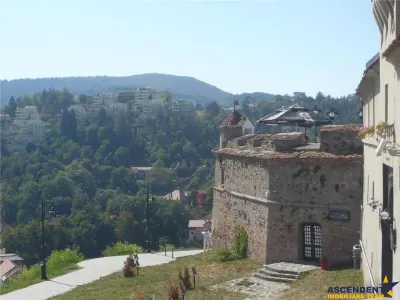 LUX Class,16.500 mp, cu trei cai acces, vedere panoramica asupra Brasovului - foto 2