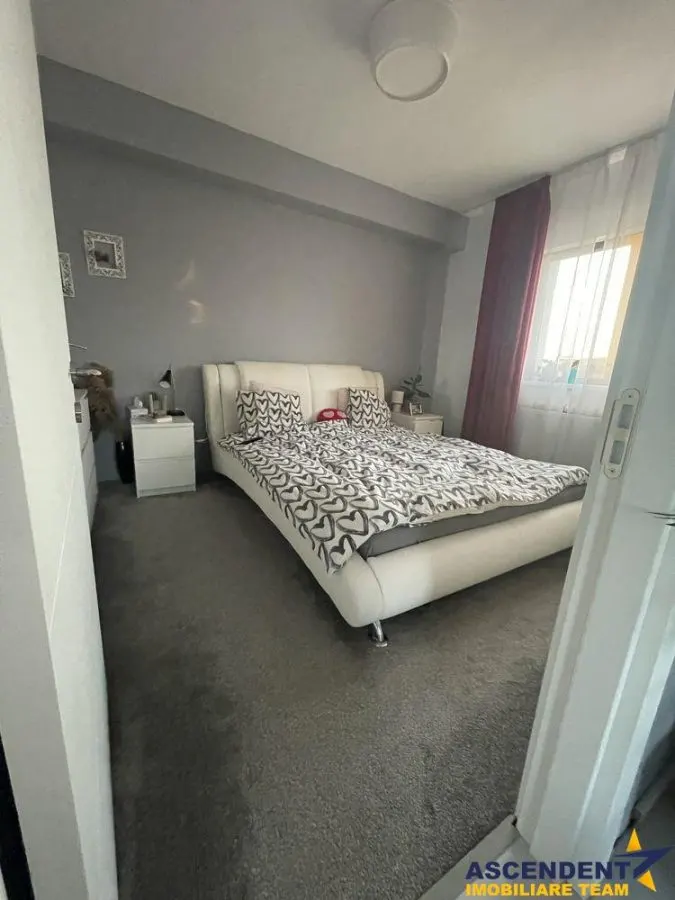 Casuta cu gradina - foto 5