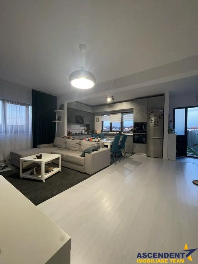Casuta cu gradina - foto 6
