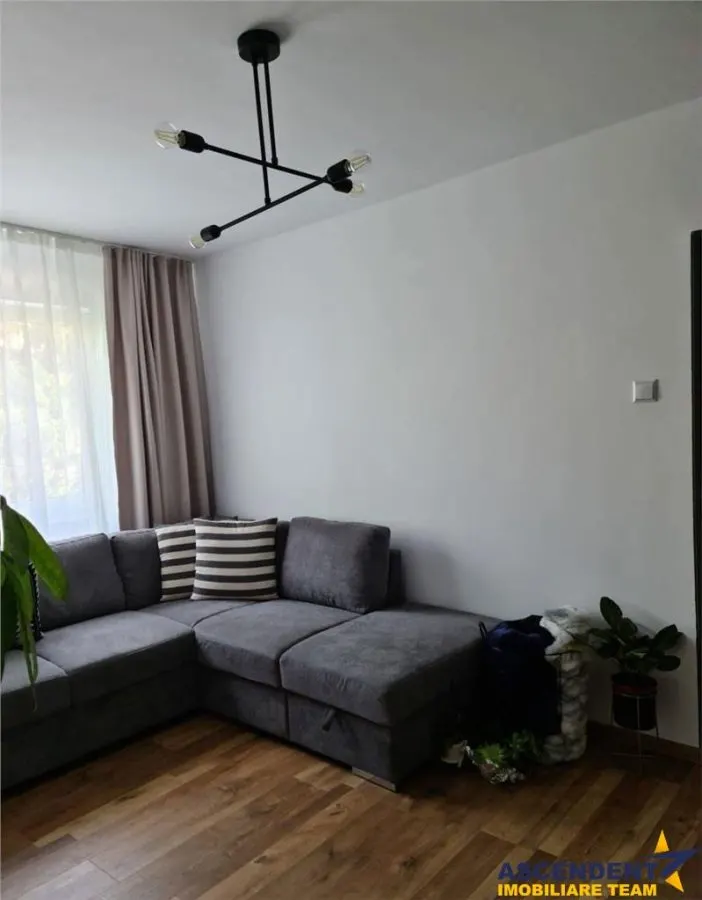 Florilor, Brasov - foto 1