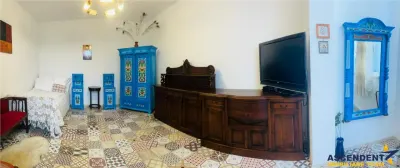 Corp de casa interbelica, deosebit mobilat si utilat , + pod, Centrul Istoric, Brasov - foto 3