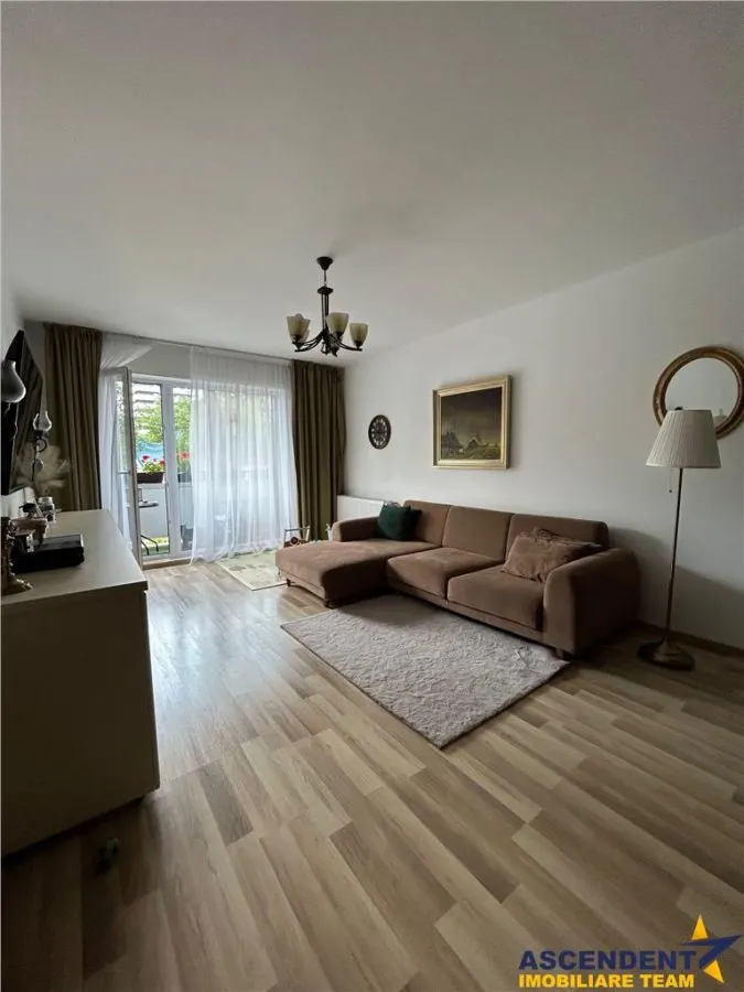 Cu terasa, Alphaville, intrare Racadau, Brasov - foto 1