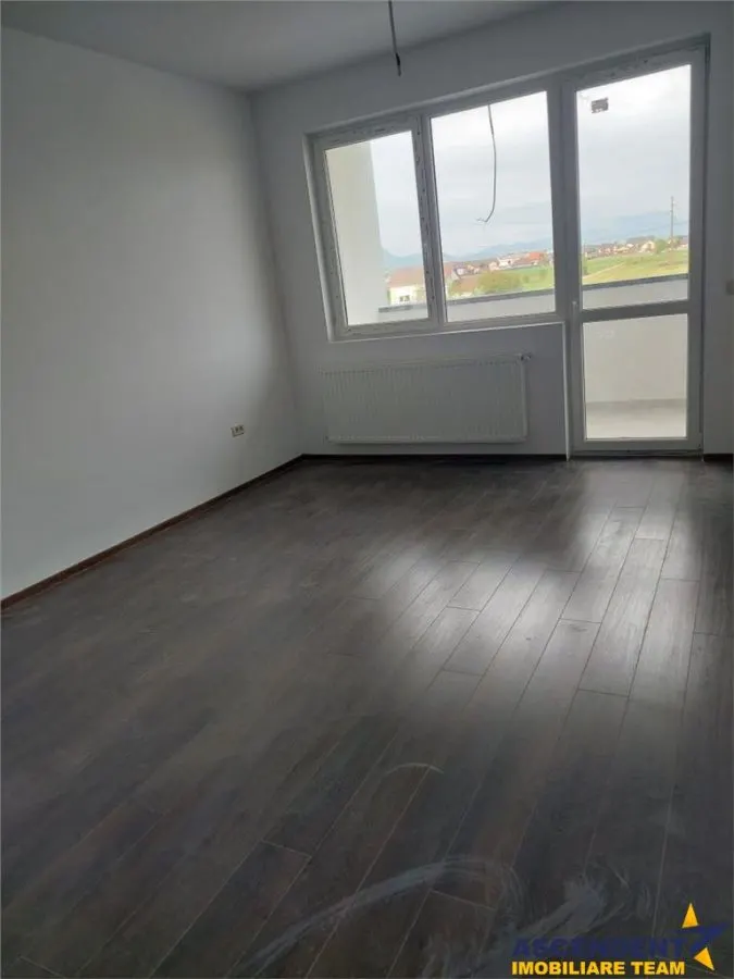 Regim vila, Sanpetru, Brasov - foto 1