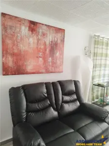 Casa cu doua apartamente in pitorescul areal al Cetatii Medievale - Scheii Brasovului - Brasov