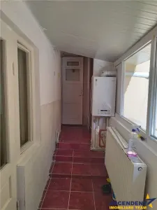 Casa cu doua apartamente in pitorescul areal al Cetatii Medievale - Scheii Brasovului - foto 16