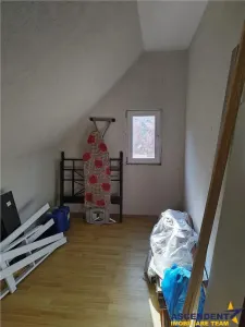 Casa cu doua apartamente in pitorescul areal al Cetatii Medievale - Scheii Brasovului - foto 25
