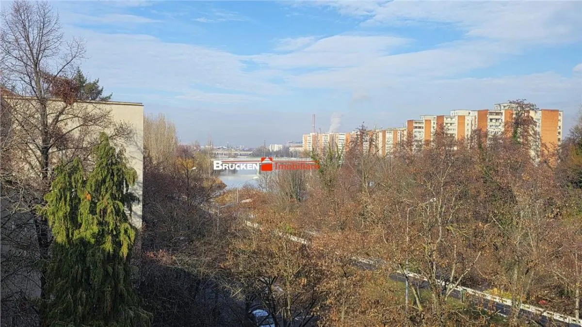 Apartament 4 camere | 76 mp utili | Etaj IV | Vedere spre Cris - foto 9