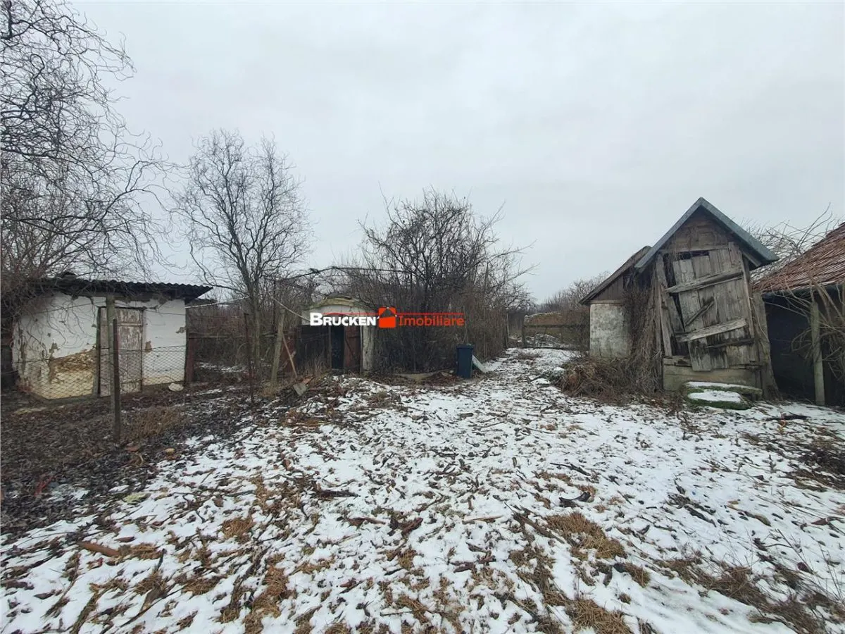 Casa de vanzare in Poclusa de Barcau - foto 4