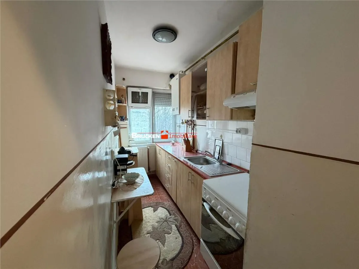 Apartament cu 2 camere de vanzare - foto 8