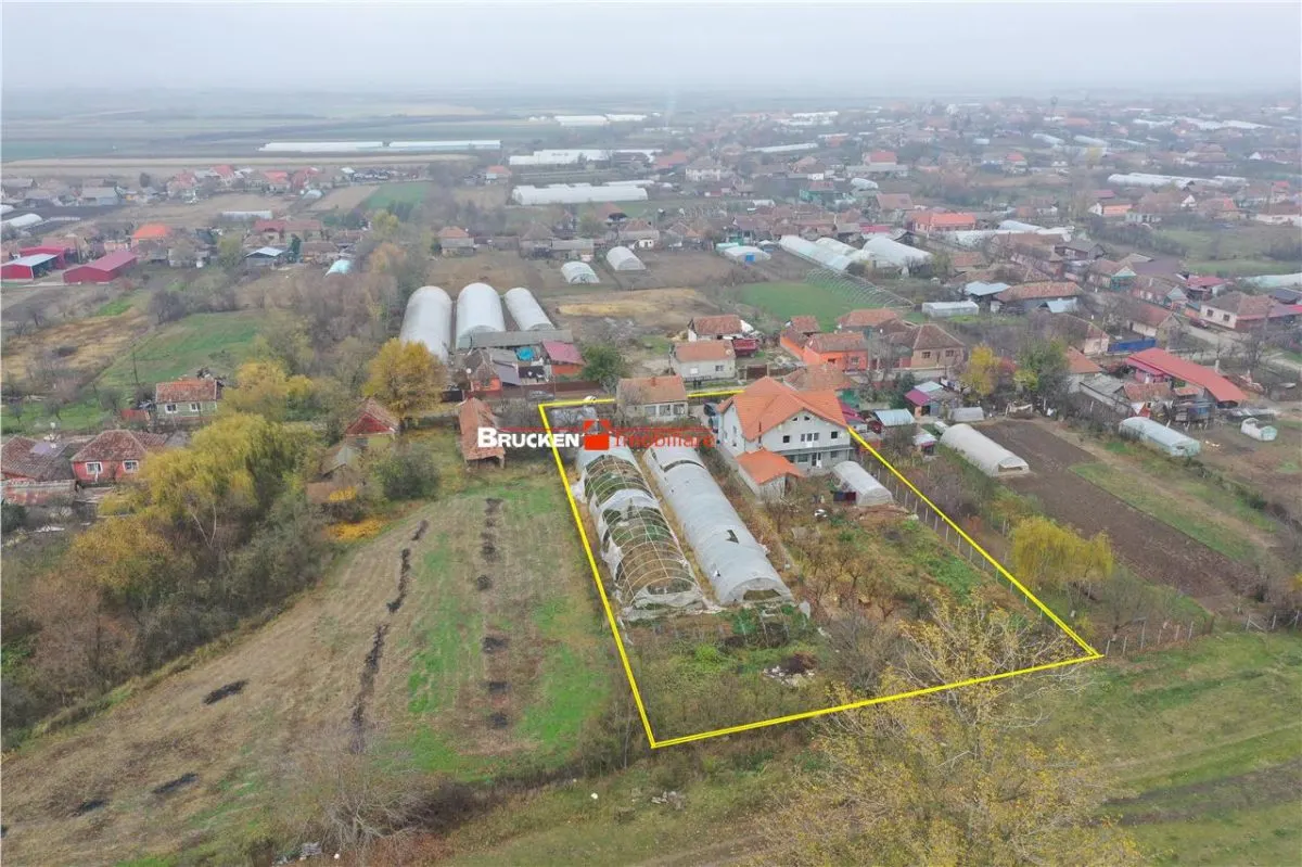 Casa de vanzare in Mihai Bravu - foto 2