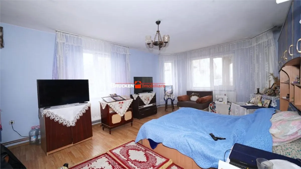 Casa de vanzare in Mihai Bravu - foto 6