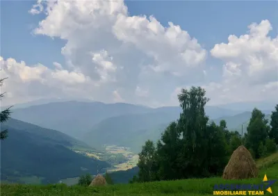 Poiana Marului - foto 2