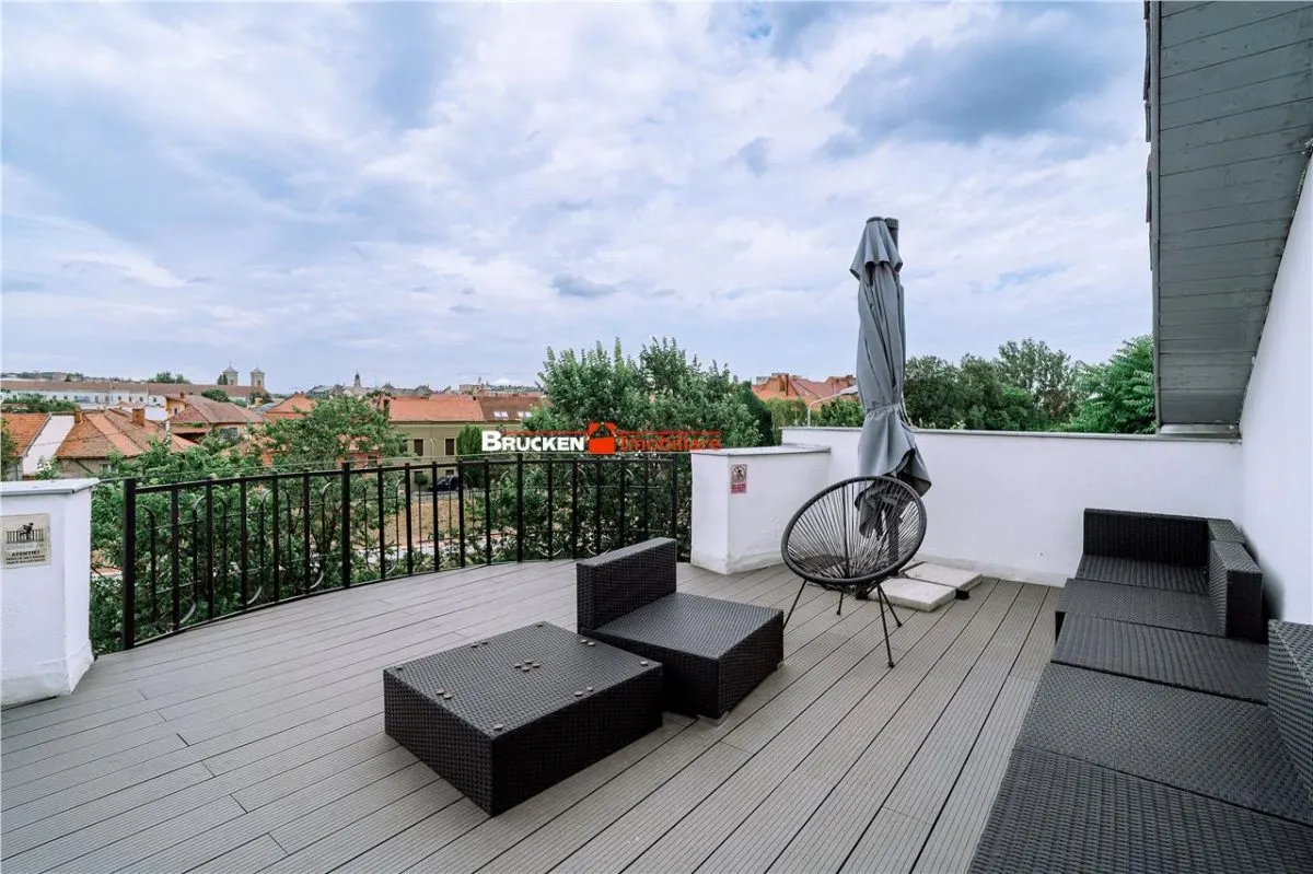Ultracentral Oradea - Cladire de birouri P+E+M cu dotari moderne si parcare proprie - foto 9