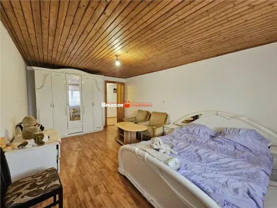 Casa spatioasa P+M cu spatiu comercial â€“ Rogerius, zona Stadionului - foto 3