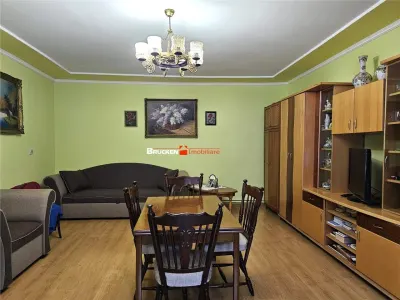 Casa spatioasa P+M cu spatiu comercial â€“ Rogerius, zona Stadionului - foto 7