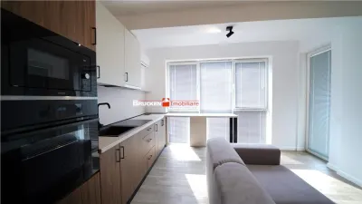 Apartament nou | 2 camere | Ultracentral | Parcare inclusa - foto 2