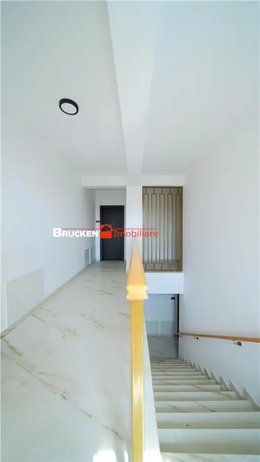 Apartament nou | 2 camere | Ultracentral | Parcare inclusa - foto 8