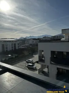 Regim vila, nou, decomandat, incalzire pardoseala, finisaje LUX, Tractorul ,Brasov - foto 1