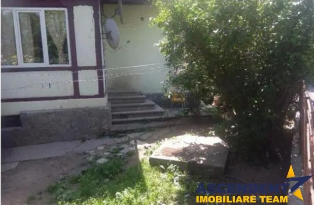 Casa Traditionala + Spatiu comercial, in apropiere de Castelul Peles si Casa Memoriala George Enescu - foto 2