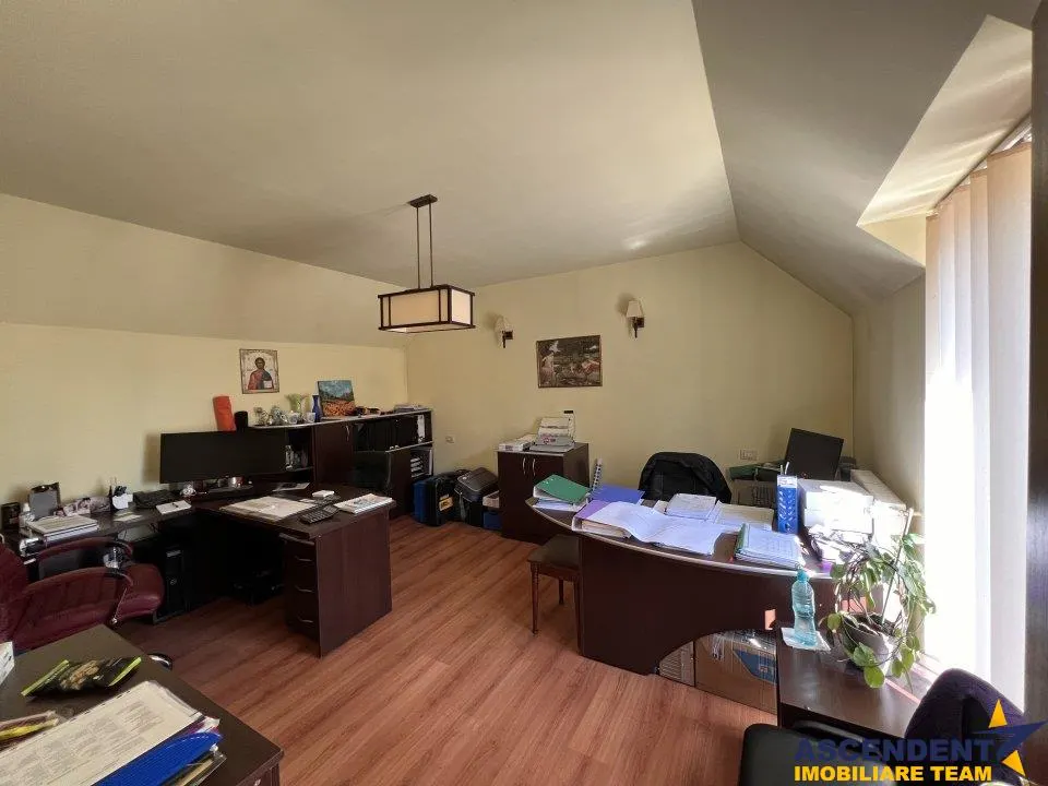 Residential/ Birouri/  Semicentral, Brasov - foto 13