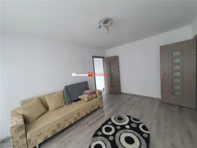 Apartament cu 2 camere de vanzare - Marghita