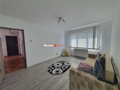 Apartament cu 2 camere de vanzare - foto 2