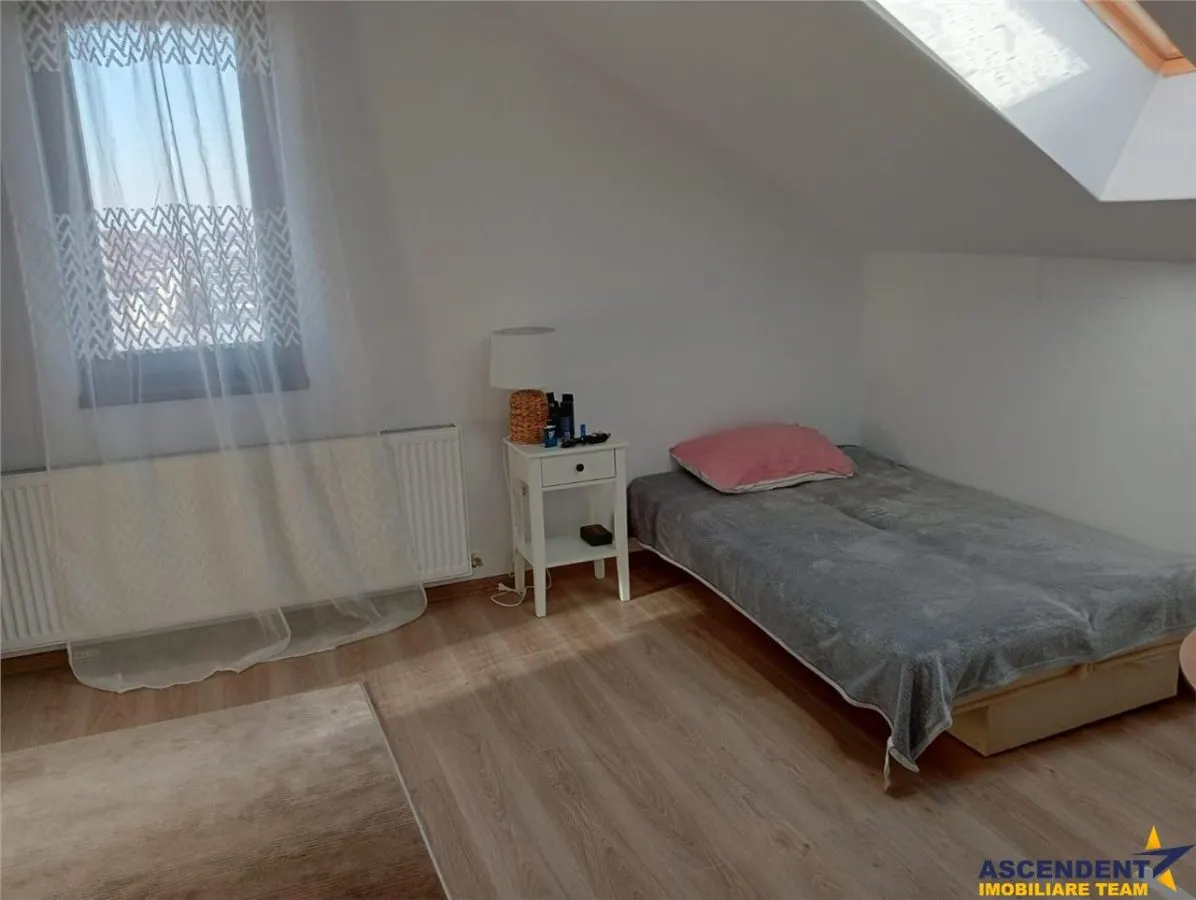 Regim vila,mobilat si echipat, noua rezidential, Ghimbav - foto 4