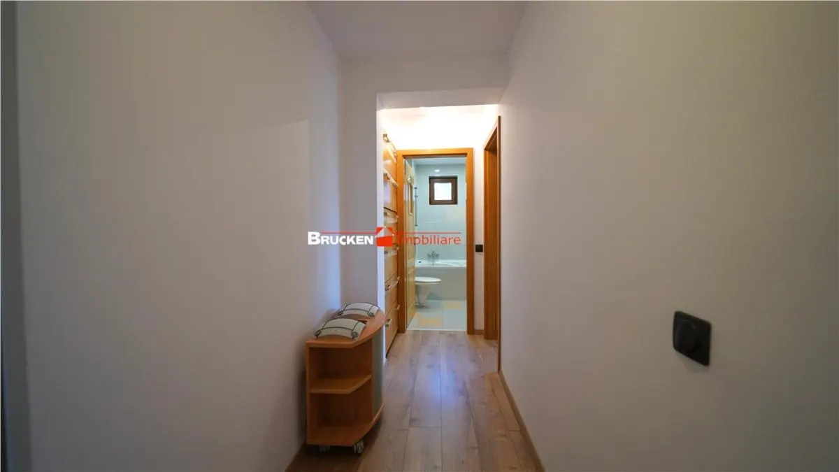 APARTAMENT SPATIOS | 4 CAMERE | CENTRU CIVIC - foto 8
