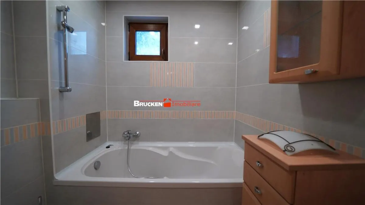 APARTAMENT SPATIOS | 4 CAMERE | CENTRU CIVIC - foto 9